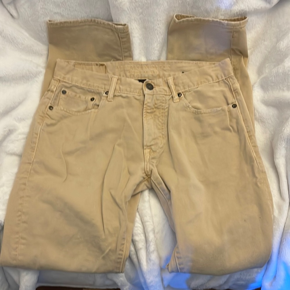 American Eagle tan 5 pocket Jeans